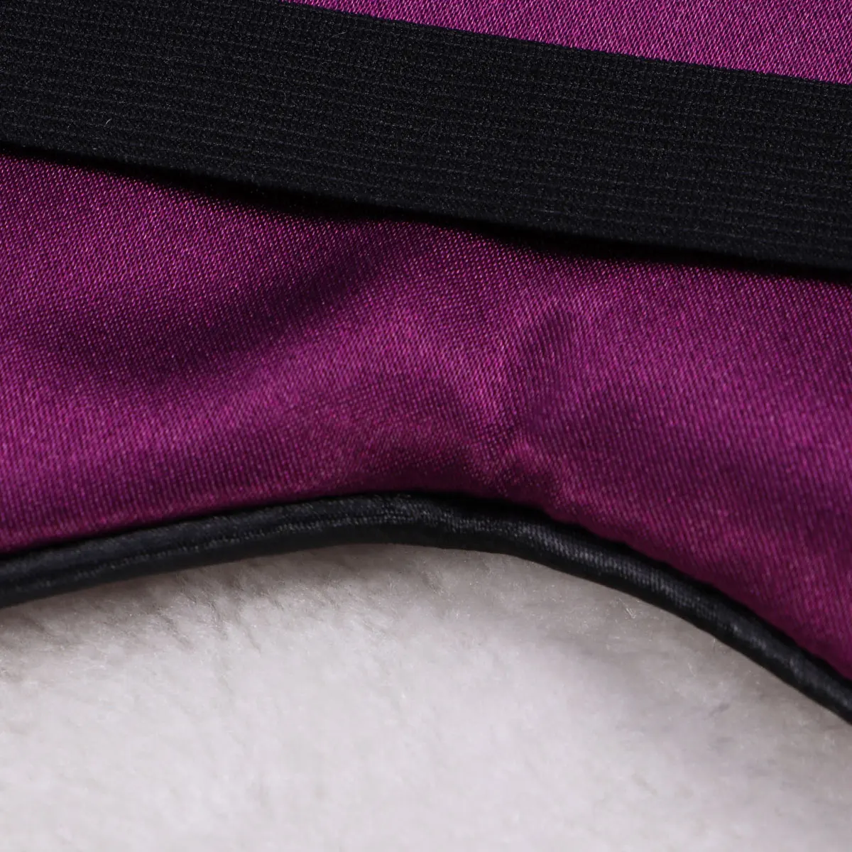

Sleep Eye Mask Satin Silk Eyemasks Adjustable Buckle Lightweight Comfortable Fits All Sizes Home Office Yoga Travel Airplane SPA