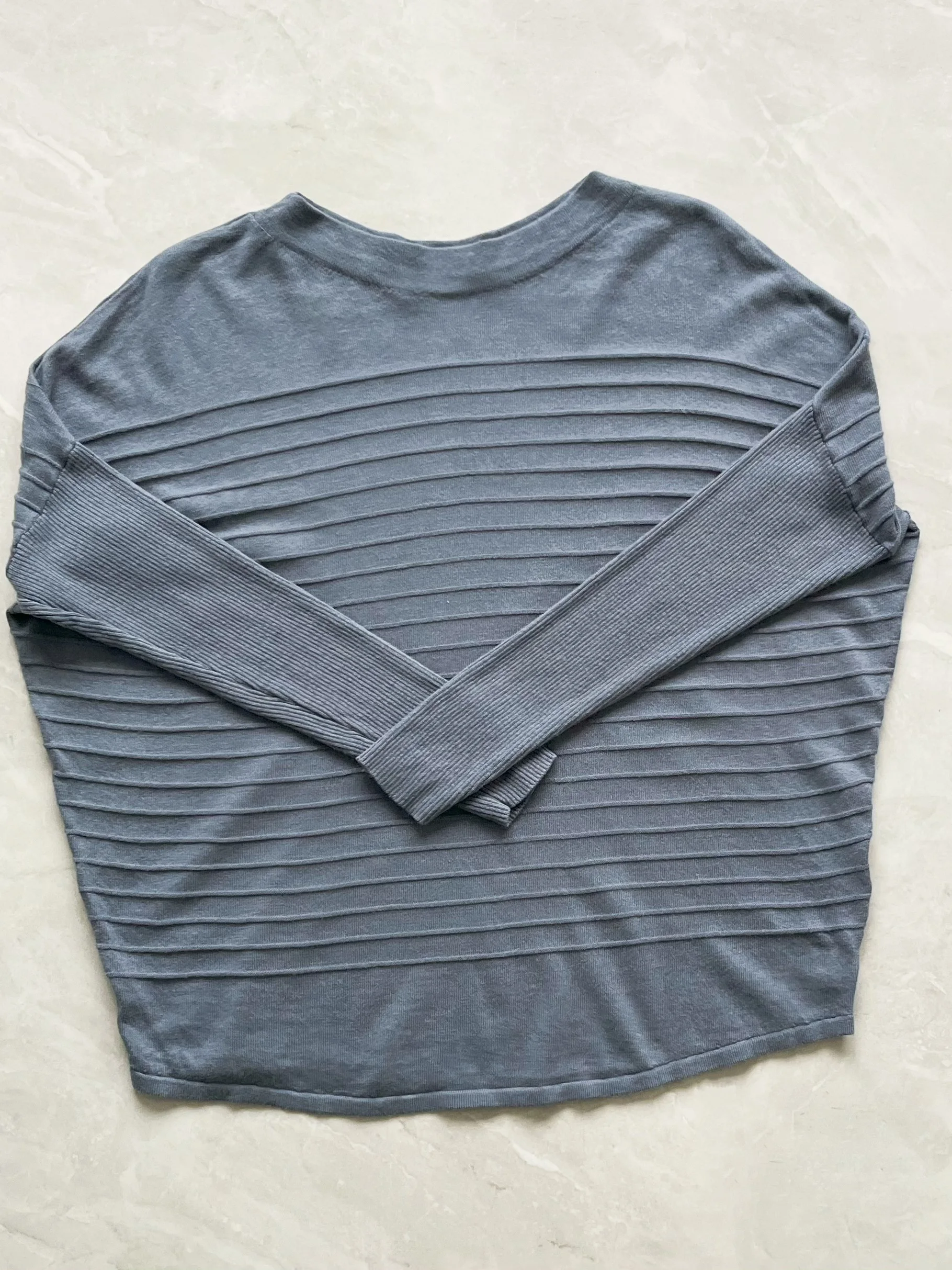 

Loose Fit Long Sve Knitwear round Ne Overhead Base Layer Top Versatile Design Simple Sle Autumn 2025 Women's Faion