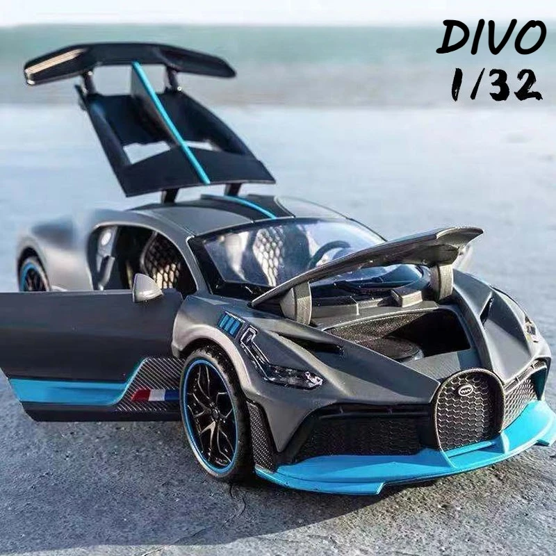 1:32 Bugatti Divo Auto Sportiva Modello di Auto In Lega Suono e Luce Tirare Indietro Giocattolo Per Bambini Da Collezione Regali Di Compleanno