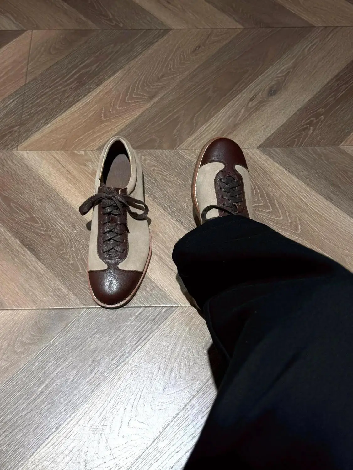 

Retro Bowling Shoes Men's Business Casual Style American Workwear Shoes Commuting Leather Shoes round Toe Low Heel