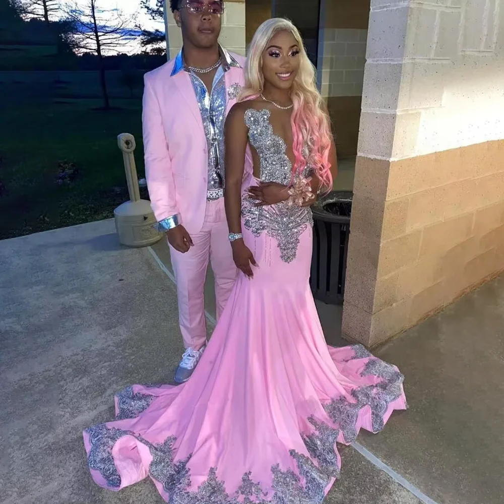 

2025 Pink Long Prom Dresses For Black Girls Silver Rhinestone Applique African Women Birthday Party Evening Gown Customsized