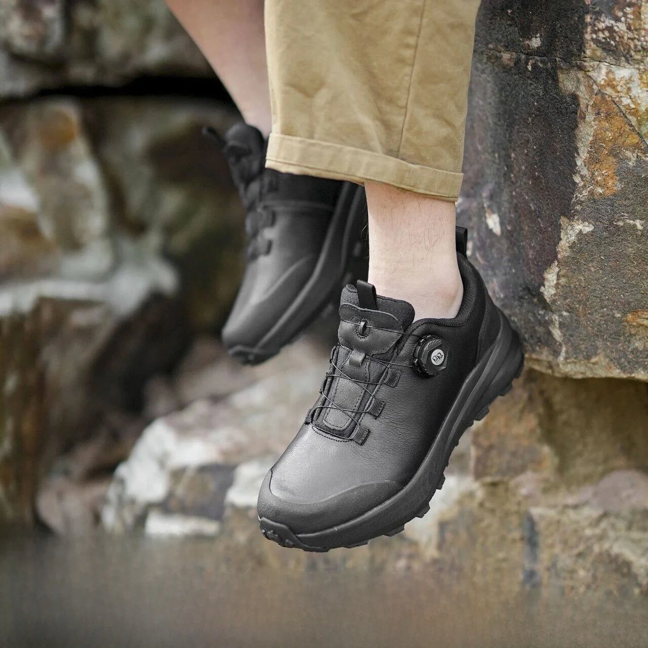 

Высокотехнологичные кроссовки с поворотной застежкой для мужчин, из натуральной кожи, осенне-зимние, для активного отдыха, удобные повседневные кроссовки