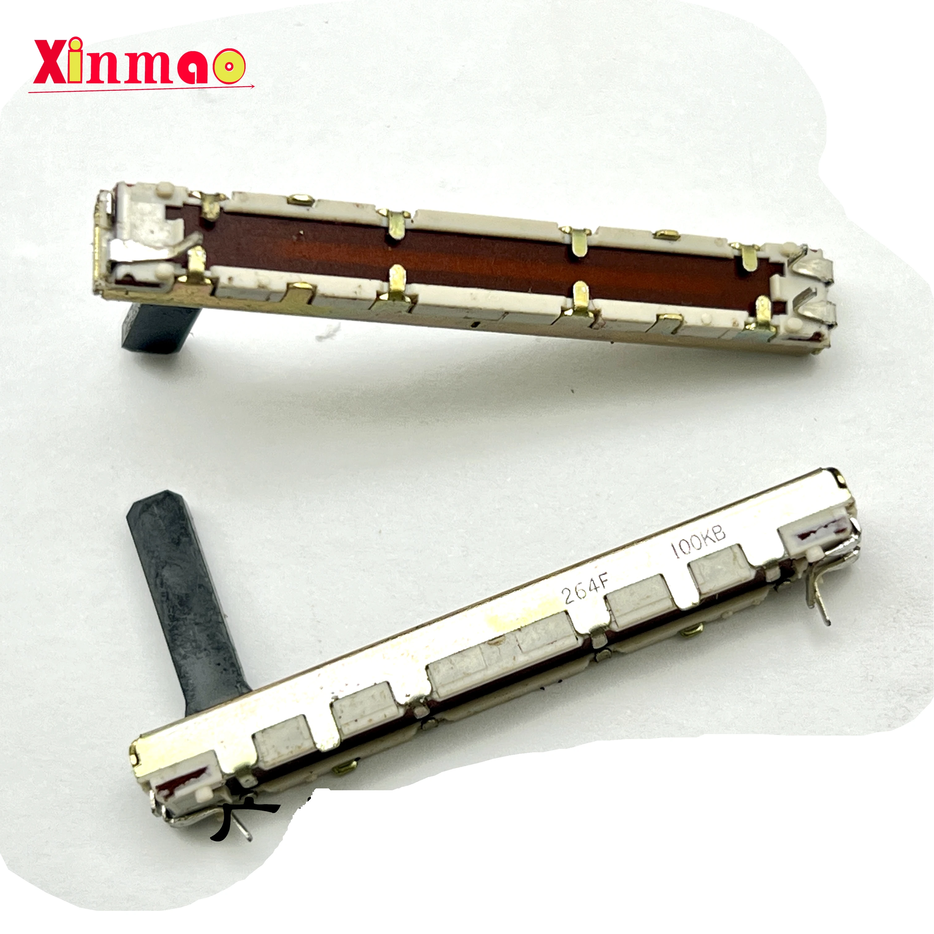 Taiwan Fuhua 60mm direct sliding potentiometer with midpoint positioning single link B100K axis length 20mm