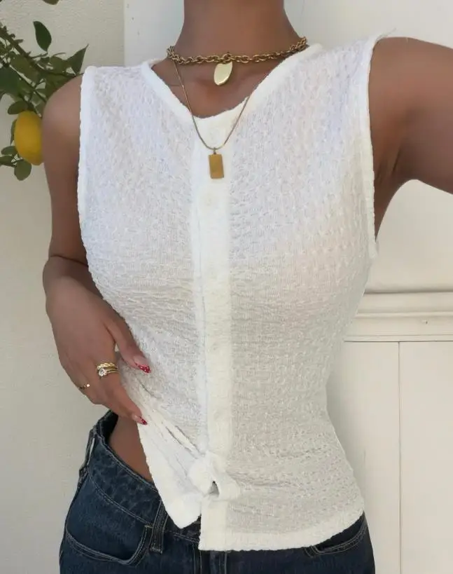 Top Women 2026 Spring Summer New Sleeveless Solid Color Round Neck Slim Fit Single-Breasted Casual Daily Basic Vest Top