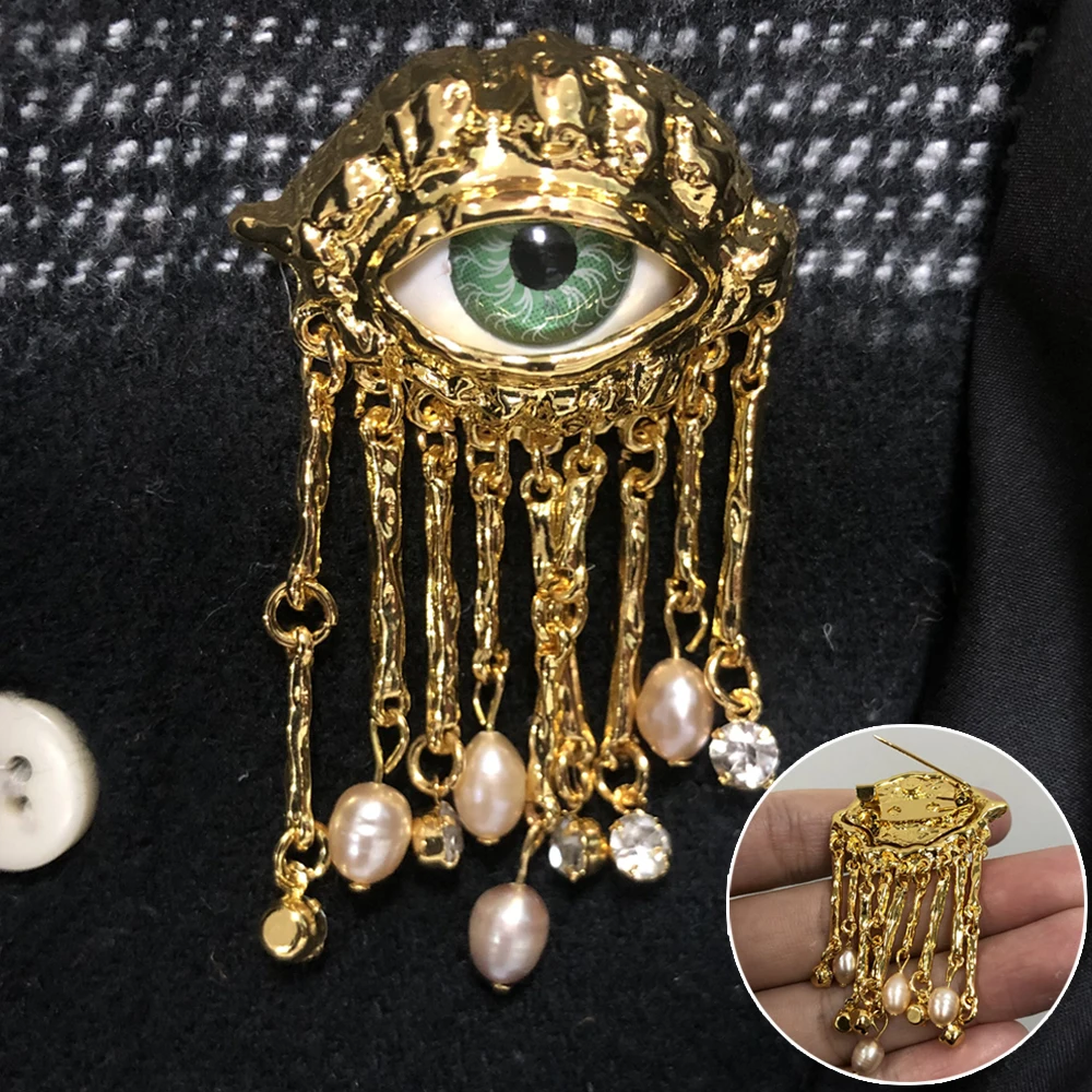 

Women Vintage Eyes of Demon Brooch Pins Exaggerated Trendy Style Imitated Pearl Girls Evil Eyes Delicate Tassels Badge Jewelry