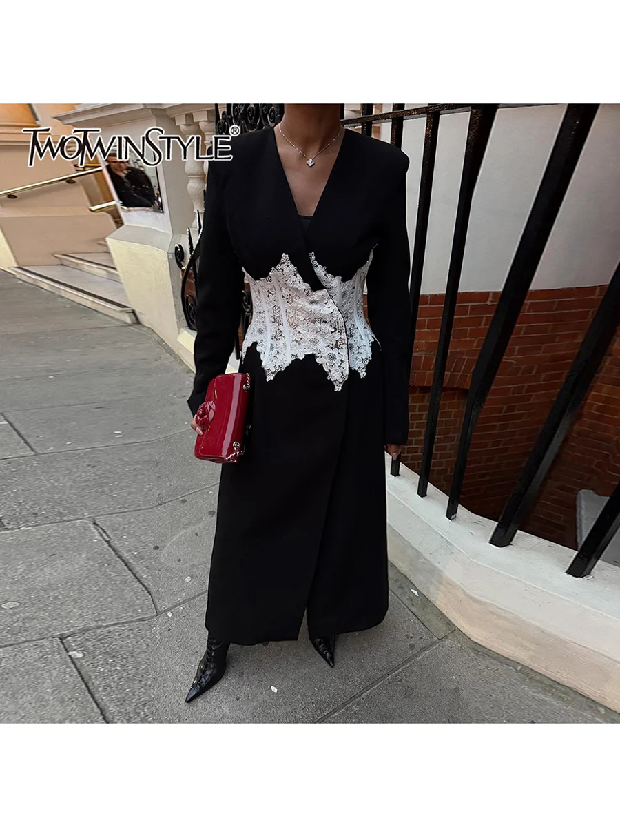 TWOTWINSTYLE Hit Color Slimming Sheer Spliced Embroidery Elegant Blazers for Women V Neck Long Sleeves Tunic Long Blazer Female