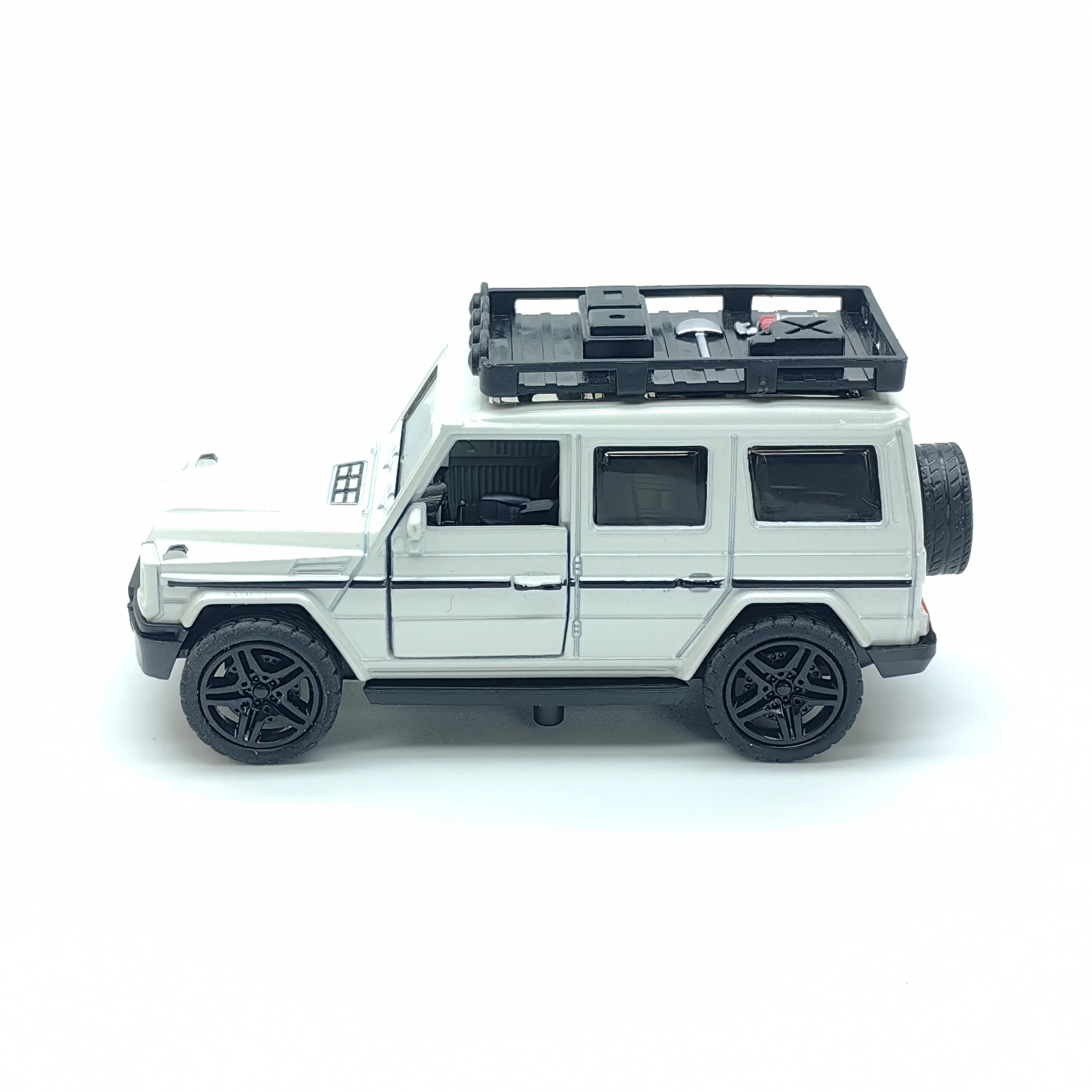 Kinderen Legering Racewagen Model Pullback Off-Road Speelgoed Auto Jongens Deur Kan Worden Geopend Inertie Voertuig Nieuw Speelgoed