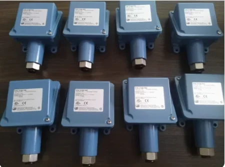 UE Pressure switch H100-705/706/704/703/702/701 H100-190/191/192/193/194/218 H100-701-M201 J120-190/191/192/193/194 J400K-455