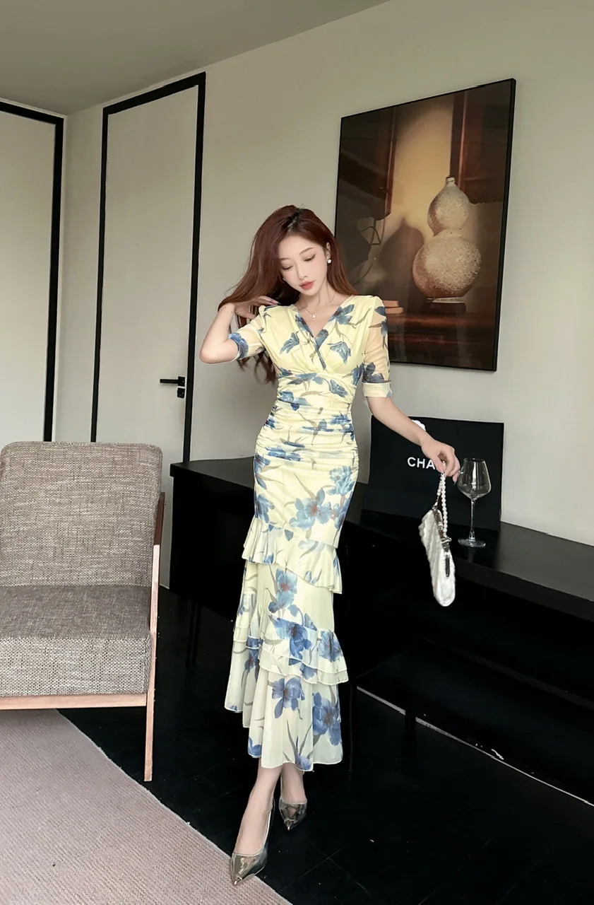 Francês retro rosa floral assimétrico com decote em v babados malha em camadas bodycon vestido para mulher elegante magro ruched sereia maxi saia