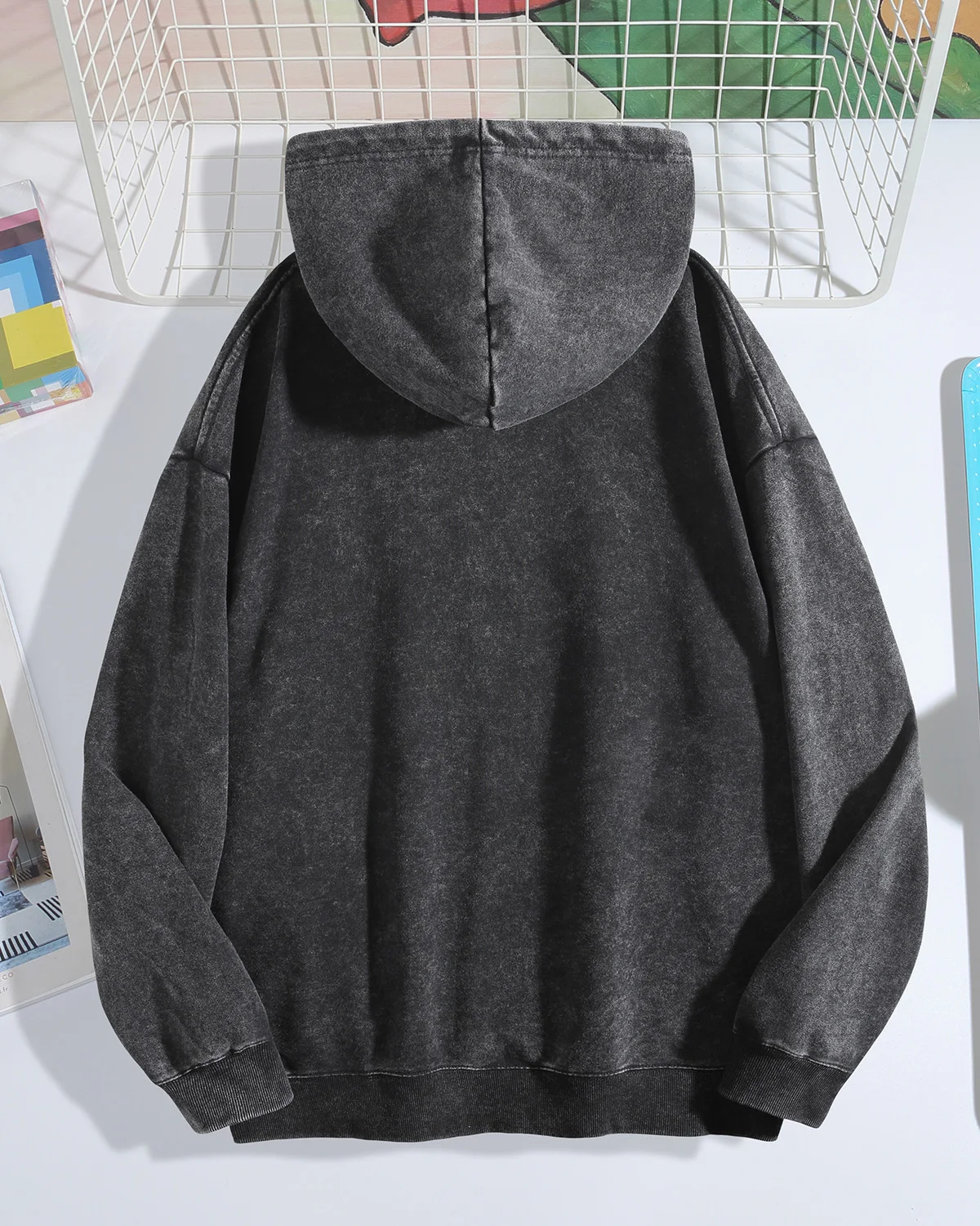 سترة بغطاء للرأس ثقيلة الوزن للرجال من Vintage 1980 - بلوفر أسود كلاسيكي لغسل الأحماض، سترة خريف وشتاء 400Gsm