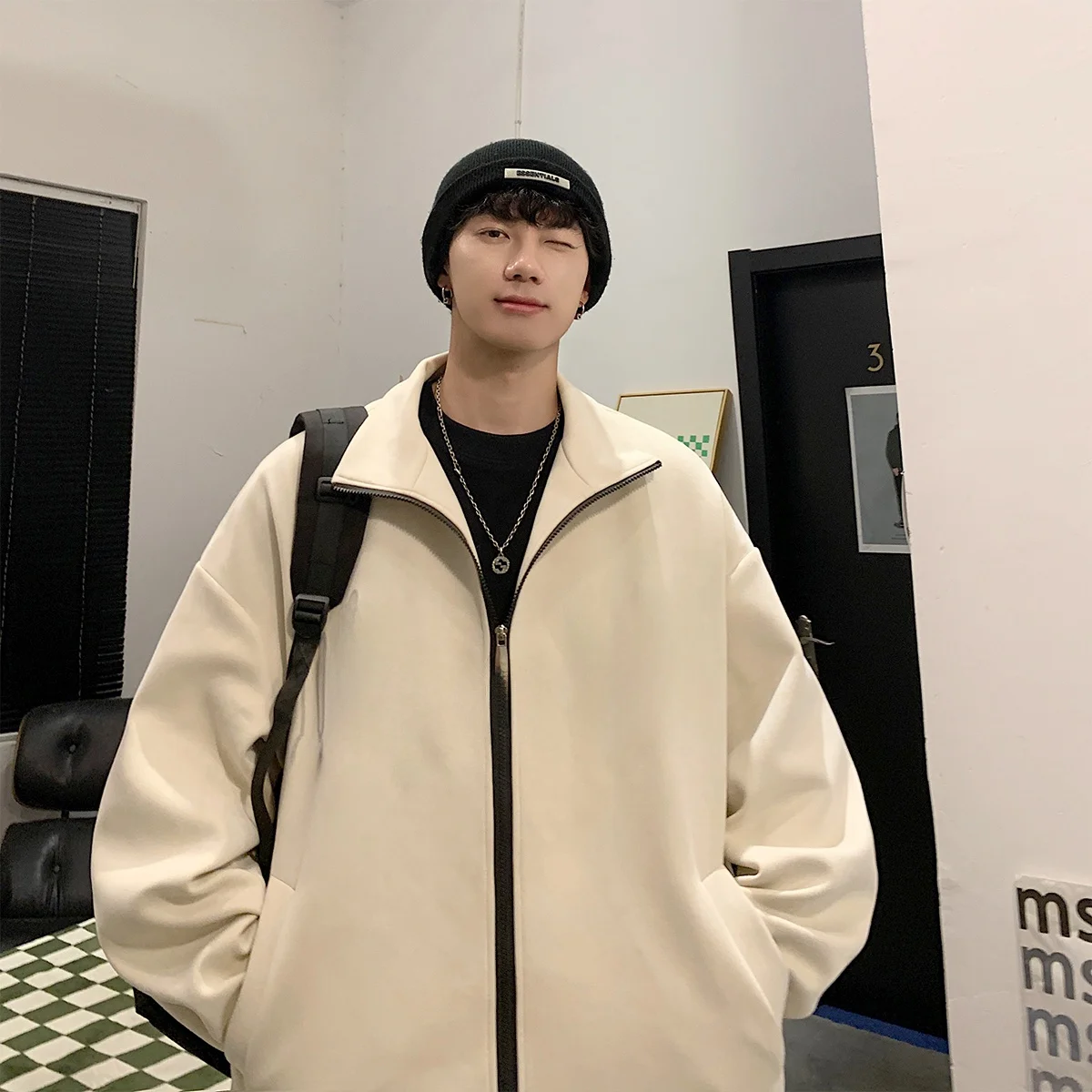 

Мужская замшевая куртка на весну-осень, свободного кроя, в американском уличном стиле, с декоративной молнией, без подкладки