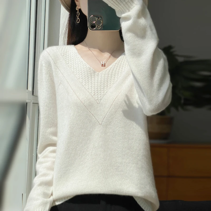 2024 autumn and winter new knitted 100% pure wool V-neck fashionable slimming wool sweater