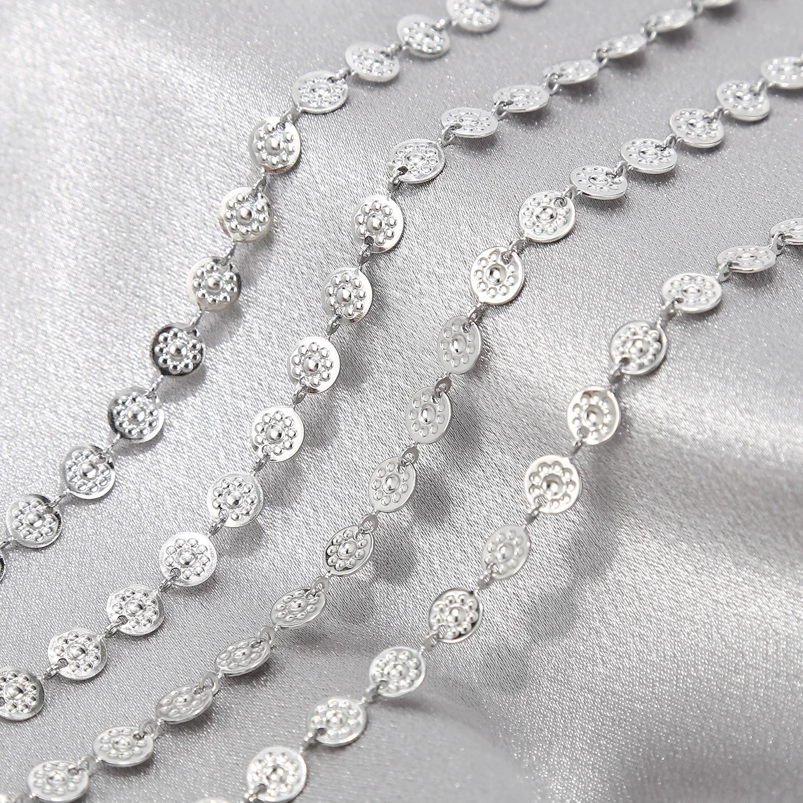 1Meter/2Meters Stainless Steel Chains Gold Color Embossing Round Flower Chains for Necklace Bracelet Jewelry Making DIY Findings