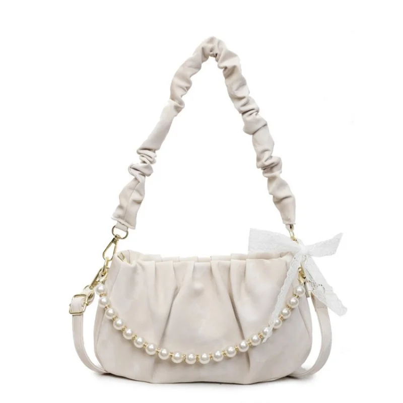 

Vintage Inspired Safari Bag For Ladies With Functional Pockets And Durable Tan Leather Build