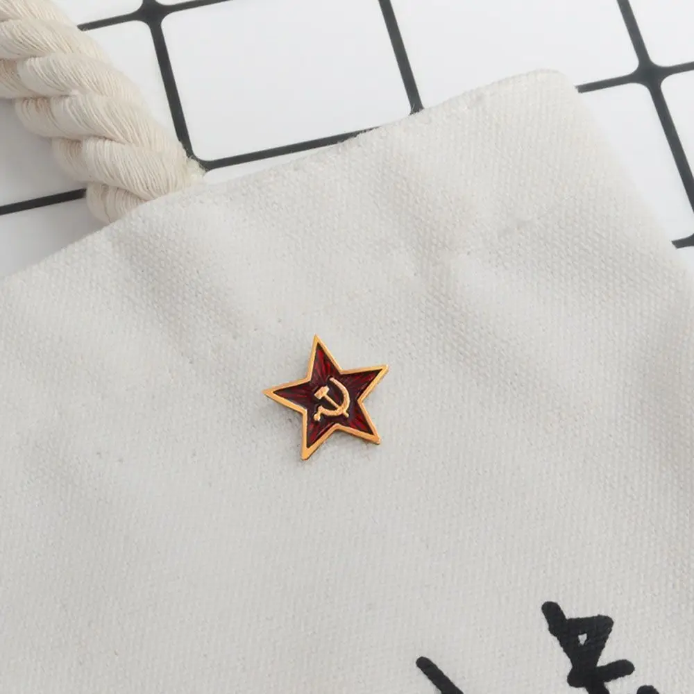 Men 1 pcs Communism Symbol Red Star Marxism Logo Hammer Sickle Badge Lapel Pins Jewelry Brooch