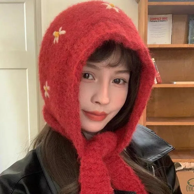 Topi Pullover Hangat Topi Bomber Bordir Bunga Topi Pelindung Telinga Serbaguna Modis Topi Rajut Tebal Topi Rajut Pakaian Jalanan