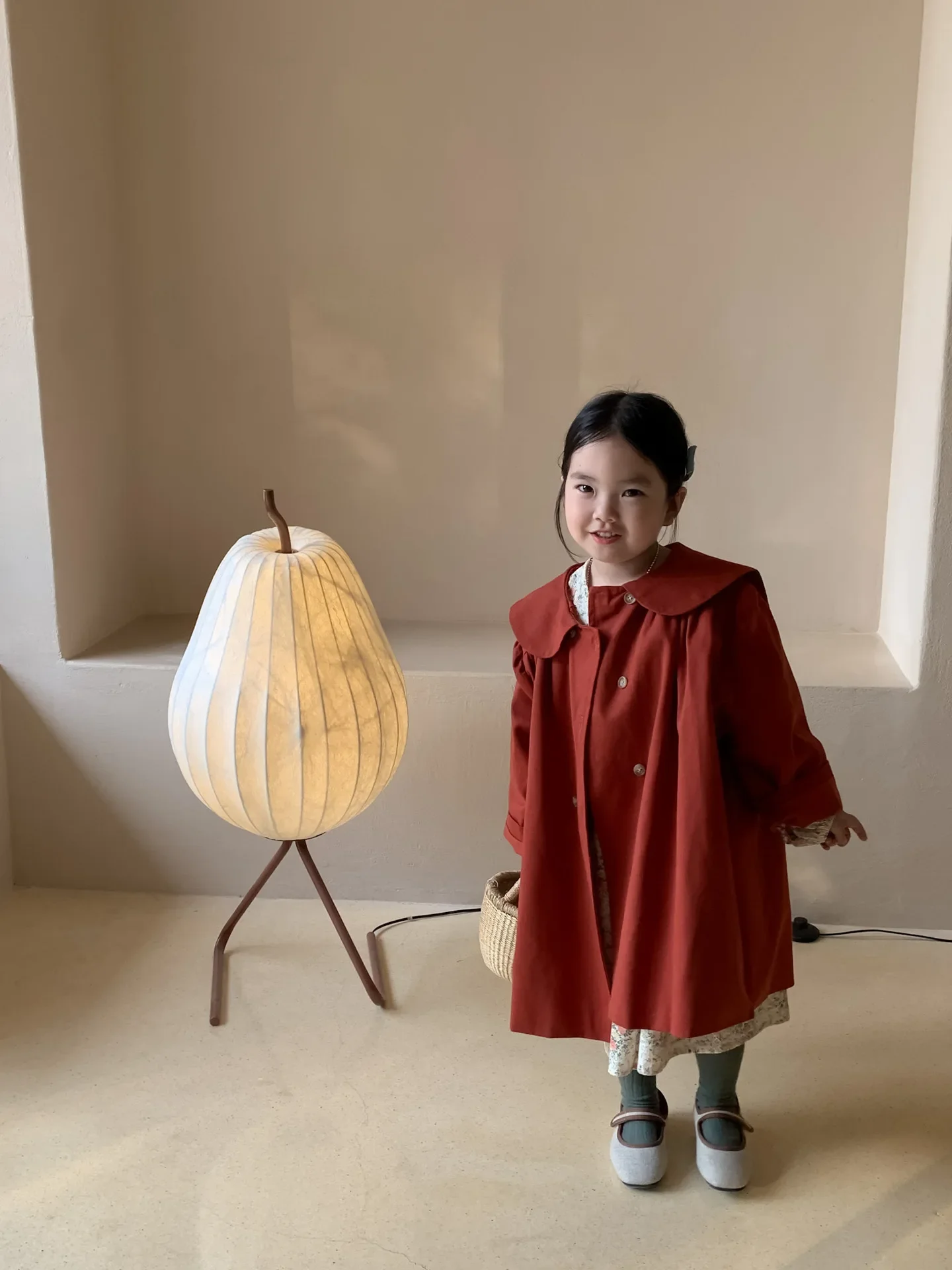 2024 autunno nuovo stile coreano abbigliamento per bambini coreano sciolto medio e lungo ragazze Trench breve solido moda cappotto caldo