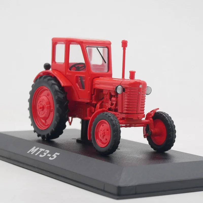 

1:43 Scale MTZ-5 Soviet Tractor Truck Simulation Alloy Car Model Static Display Collectible Toy Gift Souvenir Decoration