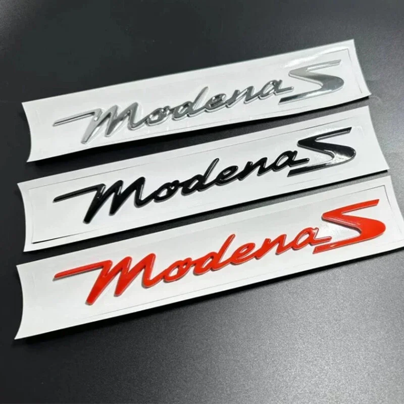 Para Modena S, insignia trasera negra brillante, emblema, tapa de cubierta, calcomanía para maletero