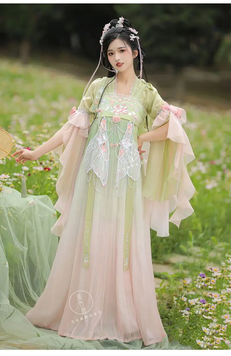 

Original Female Chinese elements improved Hanfu Chinese style Tang chest-length skirt elegant fairy retro traditional Hanfu suit