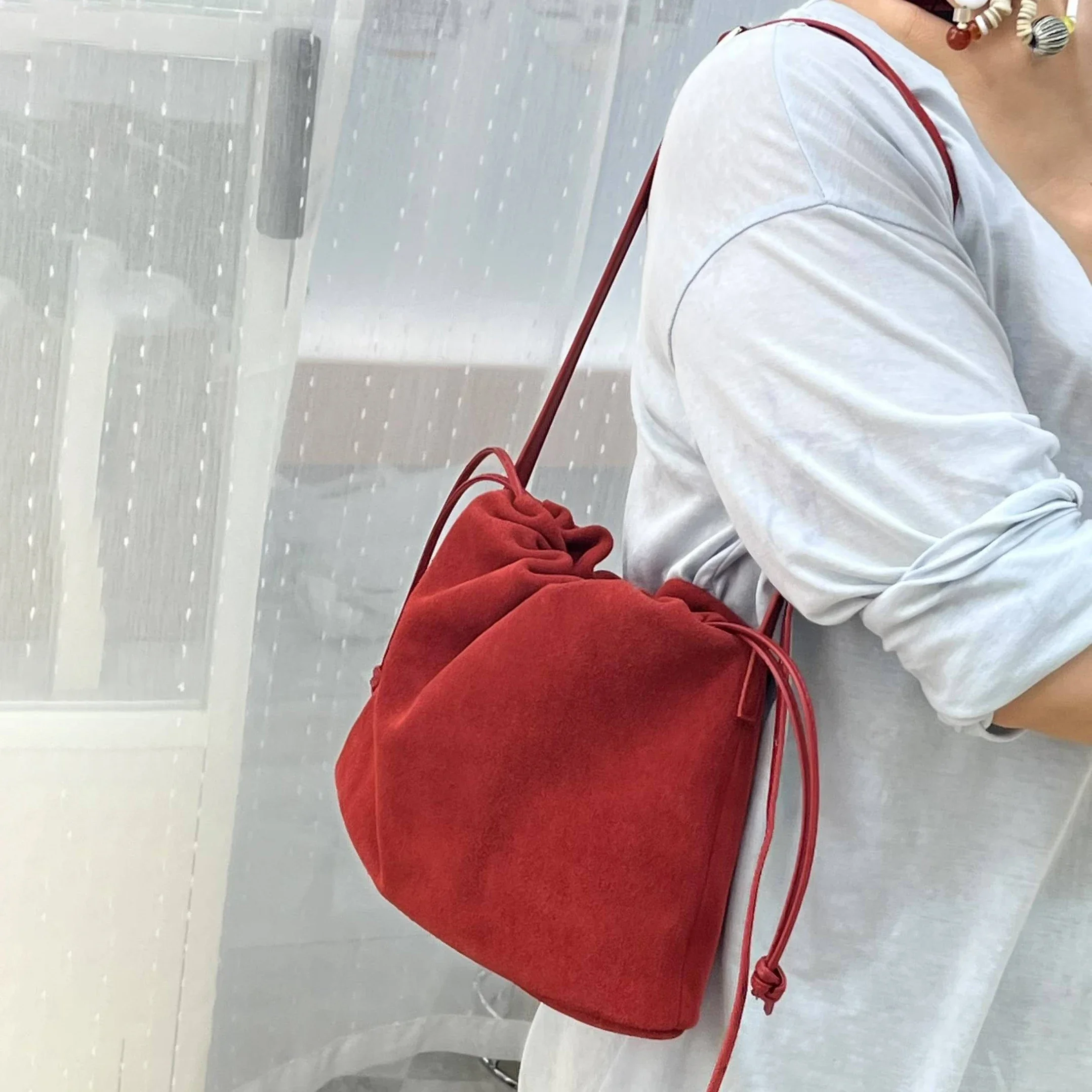 Suede Drawstring Pleated Cloud Bag 2026 New Design Top Layer Cowhide Vintage Simple Fashion Women's One-Shoulder Crossbody Bag