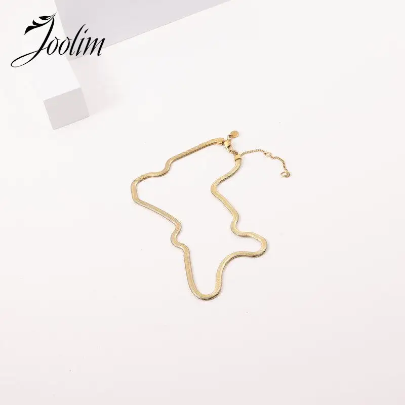 

Joolim Jewelry High End PVD Wholesale Non Tarnish Minimalist Versatile Basic Snake Bone Chain Stainless Steel Necklace for Women