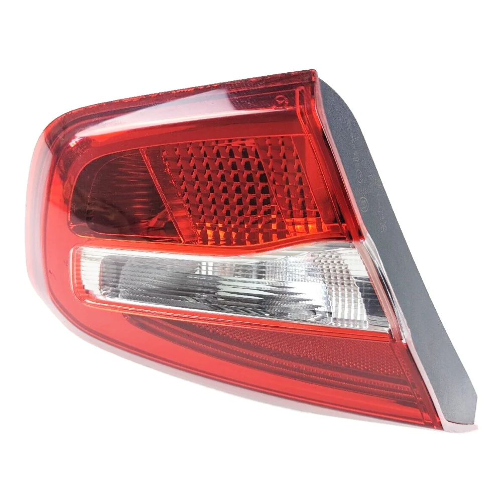 Suitable for Mercedes Benz GLA200 GLA220 GLA260 GLA45 W156 Rear brake Signal Tail lights A1569060358 A1569060458 Auto parts