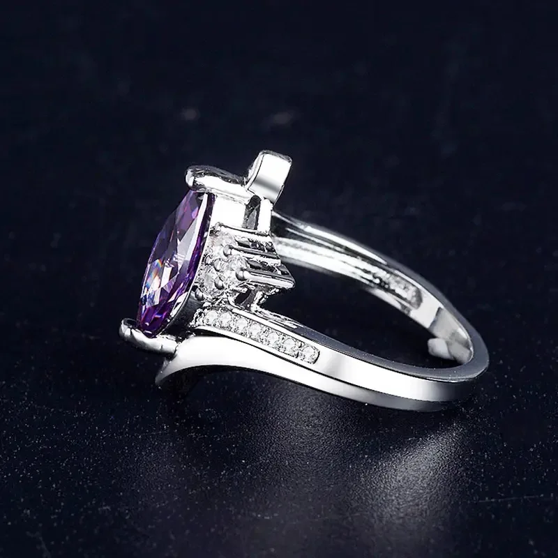 2026 New European and American Purple Crystal Geometric Ring Female Personality Horse Eye Line Design Fashion Exquisite Jewelry