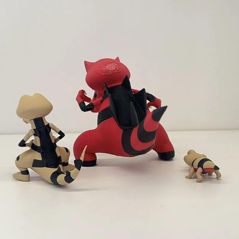 Disponibile Stampa 3D 15 cm Pokemon Figura Krookodile Sandile Anime Modello da collezione Decorazioni per il desktop in PVC Regali per bambini per le vacanze
