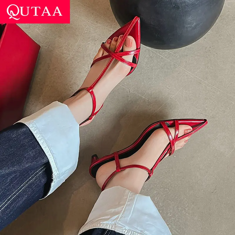 

QUTAA 2025 модные пикантные женские сандалии на низком каблуке из коровьей кожи с открытым носком, вечерние летние туфли для вечеринок, размер платья 34-40