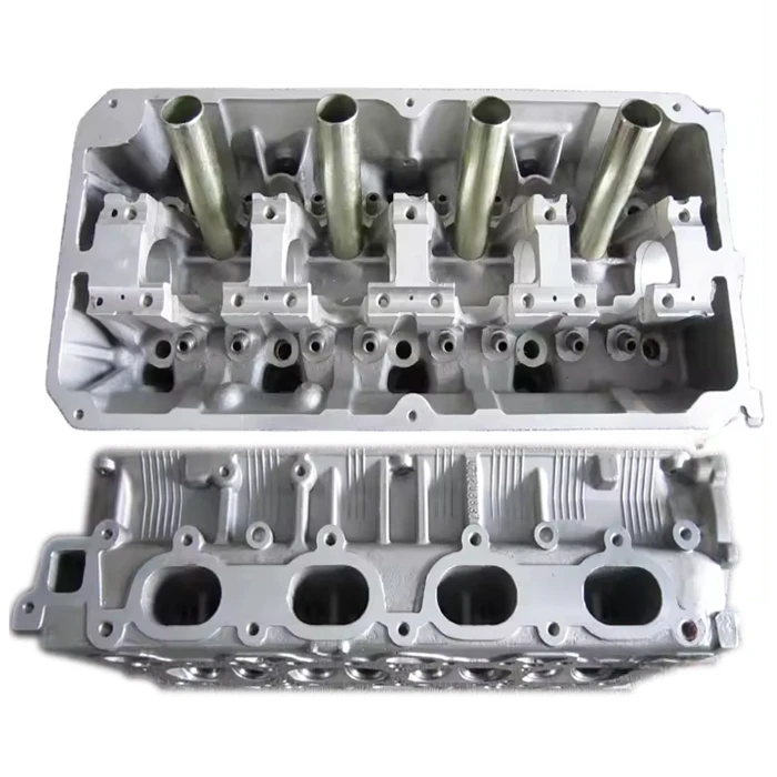 

Hot Selling Md305479 Diesel Cylinder Head 4G64 Engine Parts