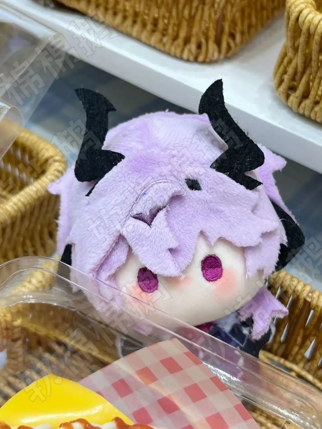 10 سنتيمتر أنيمي جينشين تأثير دورين تأثيري أنيمي أفخم الكرتون نموذج لجسم بلوشي غرفة الديكور أفخم قلادة