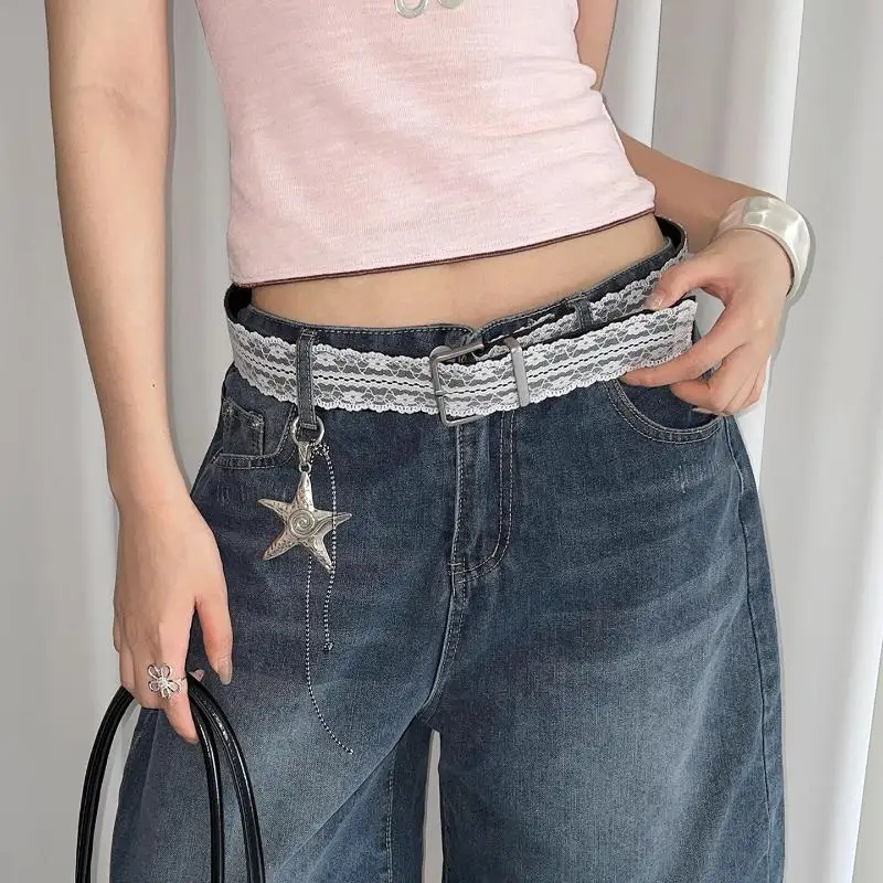 【F】Modischer weißer Taillengürtel mit floraler Spitze, verstellbarer, süßer, vielseitig kombinierbarer Taillengürtel für Damen, lässiger Taillengürtel, Dekor-Accessoires