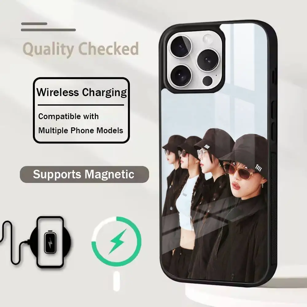 Korea Band MAMAMOO 4WARD Phone Case For iPhone17,16,15,14,13,12,11 Plus,Pro Supports Magnetic Wireless Charging
