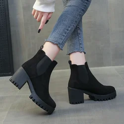 Wiosna Jesień Kobiety Zamszowe Botki Moda Slip on Casual Short Booties Kobiece Grube Buty na Wysokim Obcasie Czarny Bota Feminina