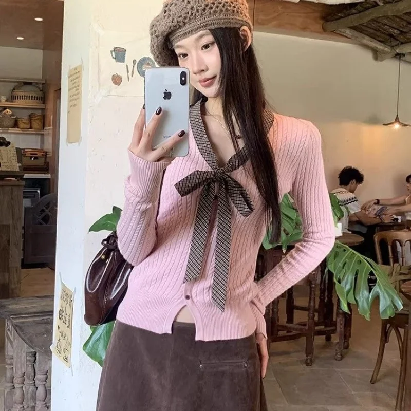 Women Sweet Pink Check Bow V-Neck Knit Layering Top Female New Arrival Fashion Daily Slim-Fit Long Sleeve Knit Sweater