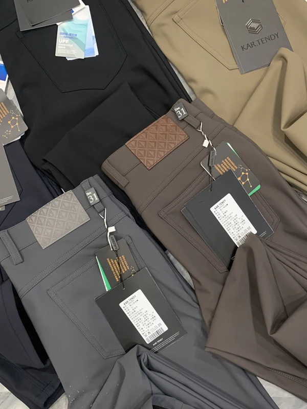 

High-Tech Men's Busin Casual Pants Anti-Stain Water-Resistant Straight Leg Commuter Trousers No-Ironing Required