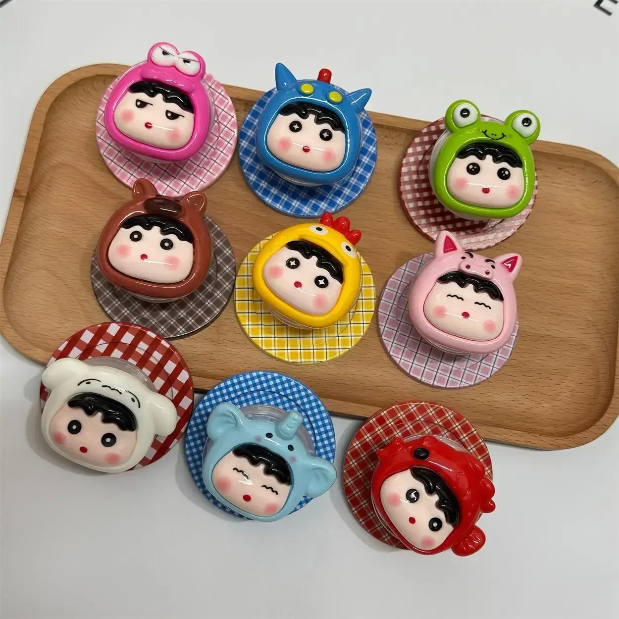 

Поддержка Etui Magnetic Créatif Coréen Mignon Dessin Animé Xiaoxin Griptik Grip Tok Pour IPhone 17air 16 Поддержка