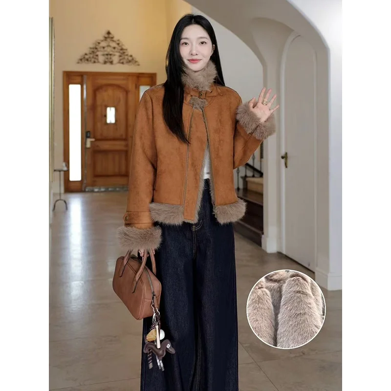 

Свободный замшевый топ с воротником-стойкой в стиле ретро, зимний универсальный топ, широкие джинсы, женский модный комплект, длинные длинные брюки из полиэфирного волокна...