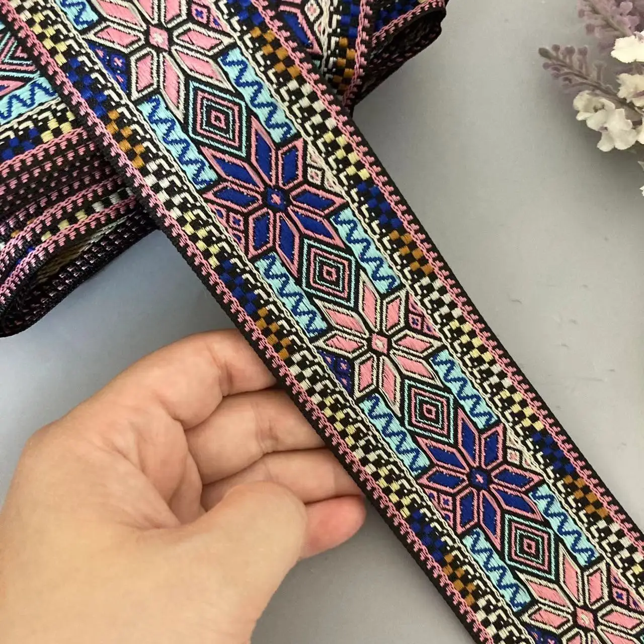 

1 Yard Light Blue 5CM Lace Trim Ribbon Jacquard Ribbon National Clothing Embroidery Fabric Style Clothing Accessories