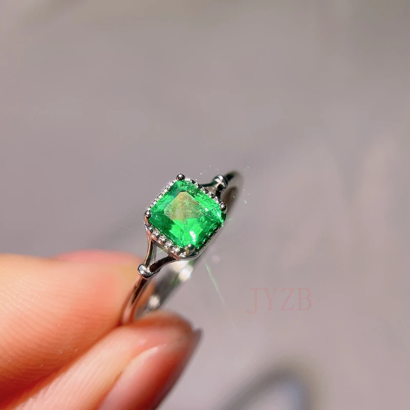 Fine jewelry natural emerald sterling silver ring fashionable feminine square exquisite compact ring is versatile