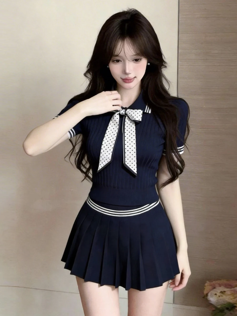Color Block  Neck  Knot Knitted Top Skirt Uniform Set Youthful College Style Slimming Half-length Skirt image 2