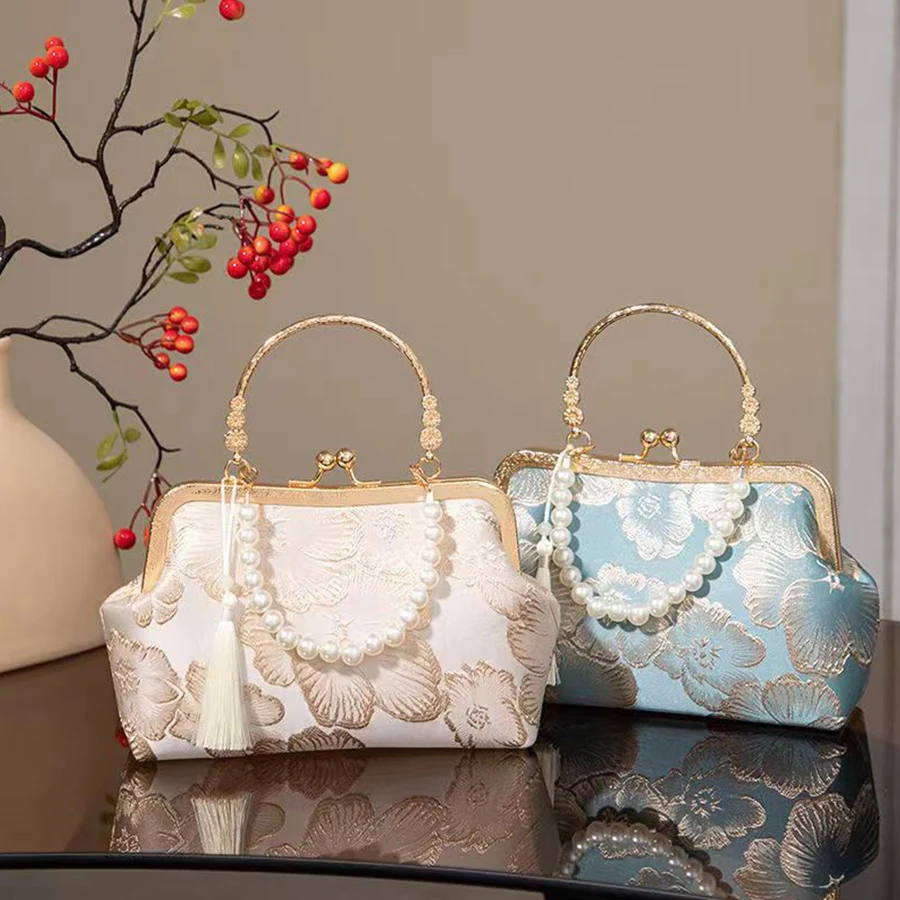 

Flower Embroidery Women Pearl Chain Shoulder Crossbody Bags Lock Shell Clip Wedding Chic Clutch Shell Handbag Small Square Bags