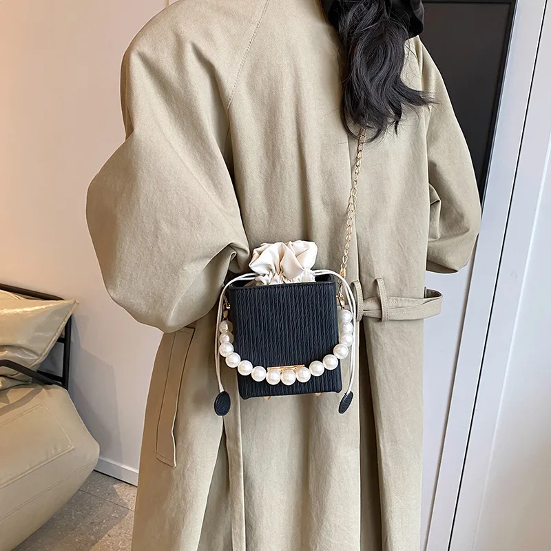 Women New Fashionable Pearl Handheld Bucket Casual Simple Trendy Shaped Shoulder Crossbody bag exquisite Small dainty Super Cute