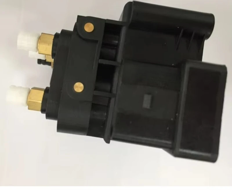 

New Valve Block Air Suspension Airmatic 2123200358 for Mercedes W164