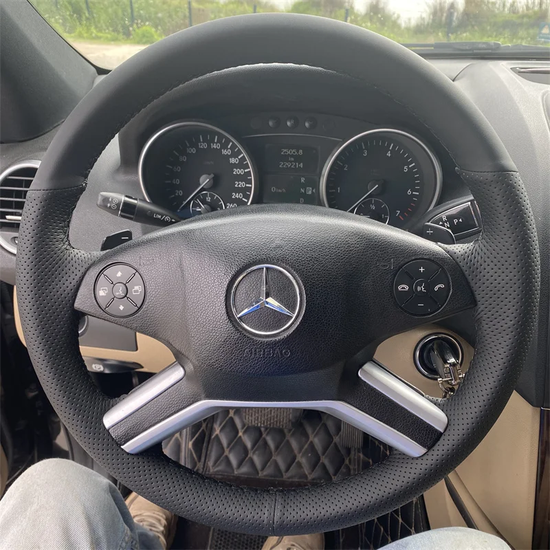 For Mercedes Benz GL M Class X164 W164 R320 2009-2013 Hand-stitched Black Genuine Leather carbon fibre Car Steering Wheel Cover