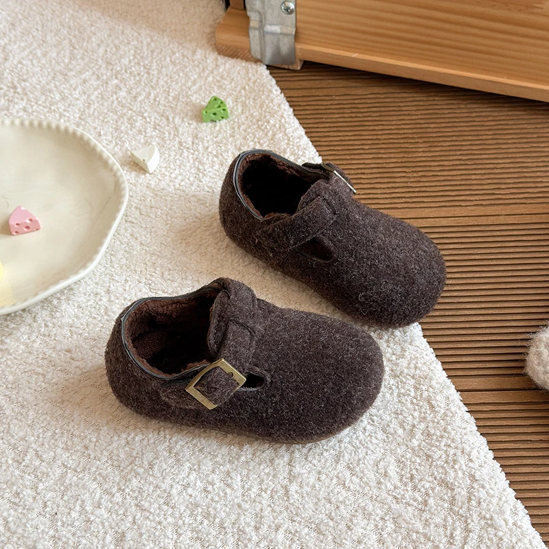 نسخة جديدة لعام 2025 أحذية أنيقة للأطفال أحذية قطنية صوفية خشنة للفتيات أحذية للأولاد بنعل ناعم متعددة الاستخدامات للأطفال #2