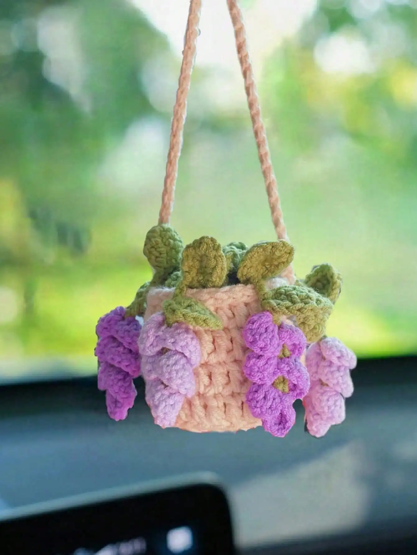1pc Car Pendant Ornament, Hand-Crocheted Spider Plant Potted Yarn Pendant, Creative Car Rearview Mirror Pendant