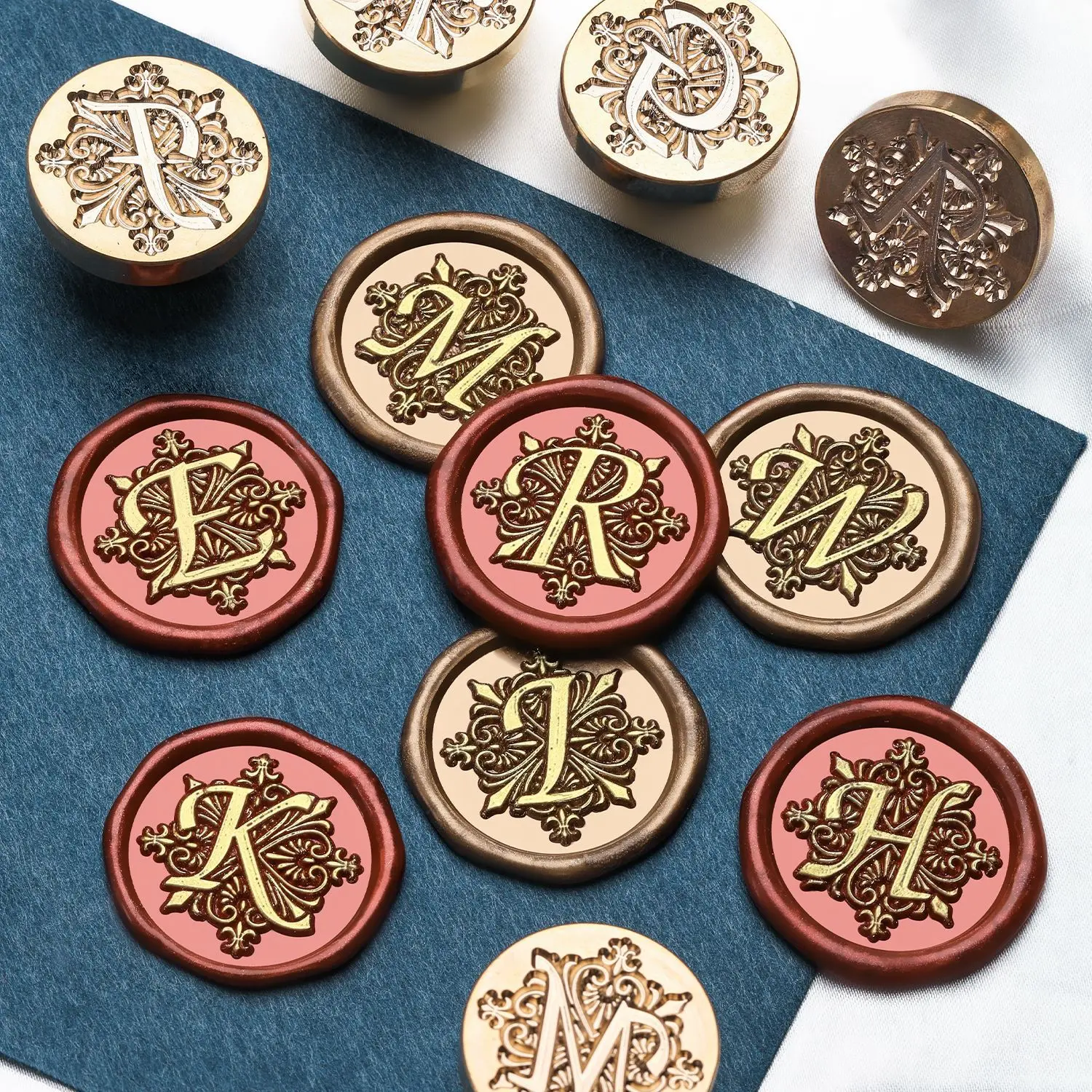 Vintage 26 Alphabets A-Z  Initial Letter Wax Sealing Stamp Brass Head DIY Scrapbooking for Gift Wrap Wedding Card Envelope Decor