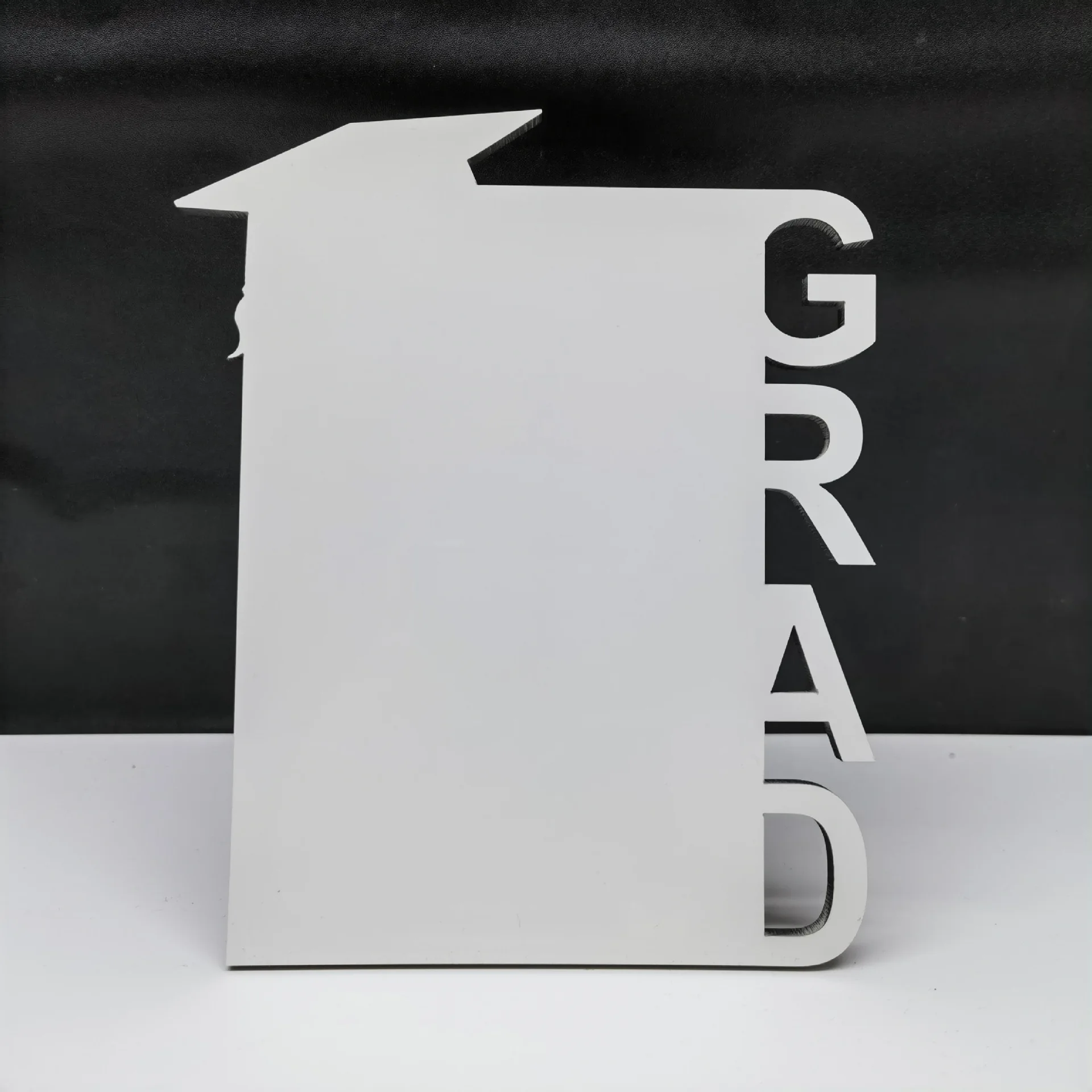 

Free Shipping 10pcs/lot 180*150*5MM MDF Sublimation Blanks Grad Cap Photo Frames For Custom Graduation Gifts